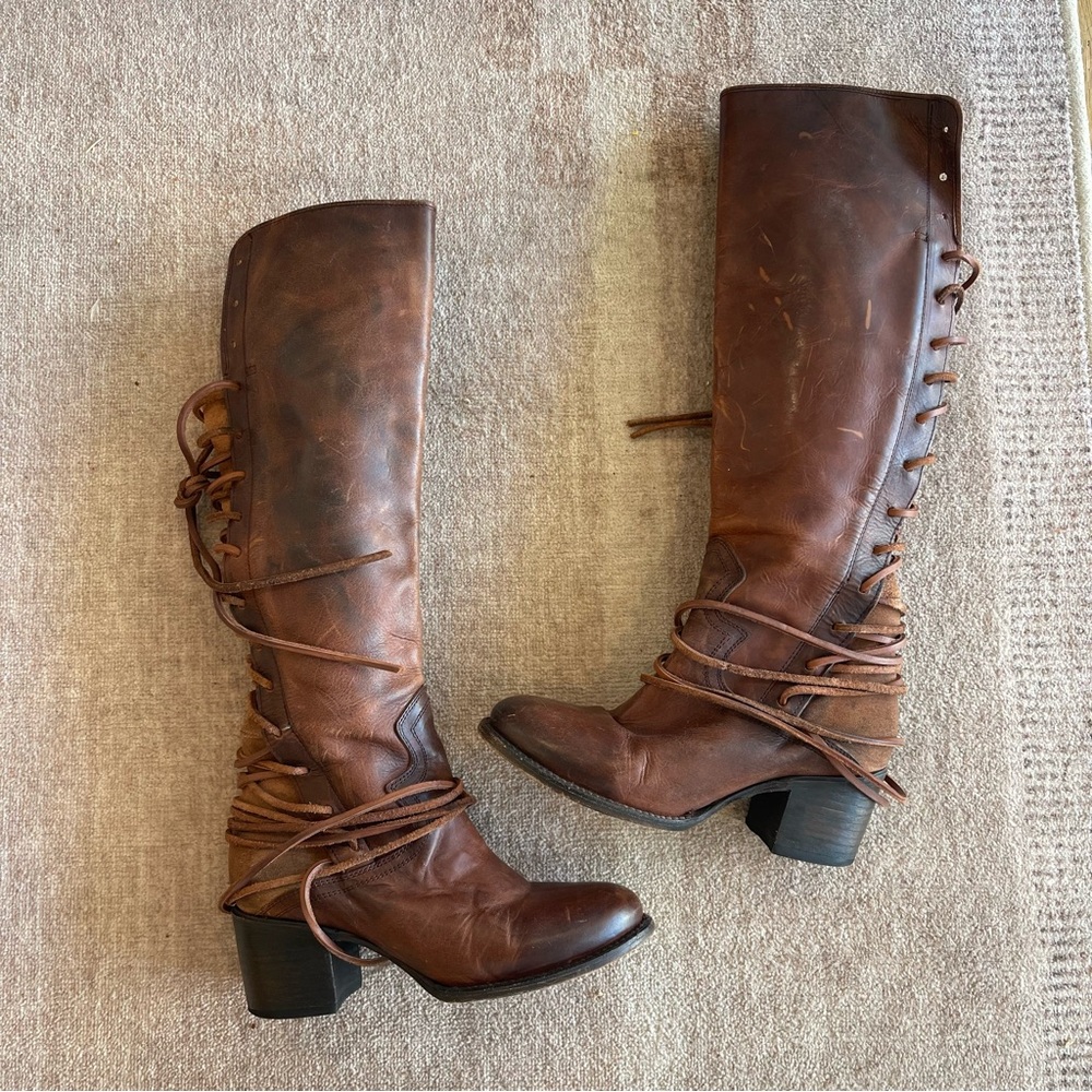 Freebird by Steven Coal Brown Cognac Leather Tall Tie Back Heeled Boots Size 8 - Picture 11 of 12